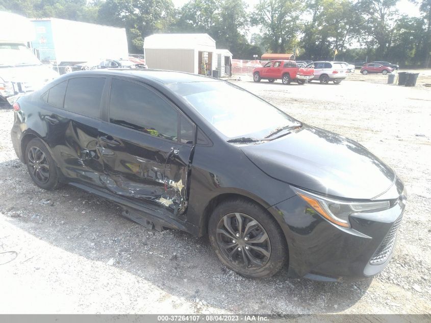 2020 TOYOTA COROLLA LE - 5YFEPRAE0LP025569