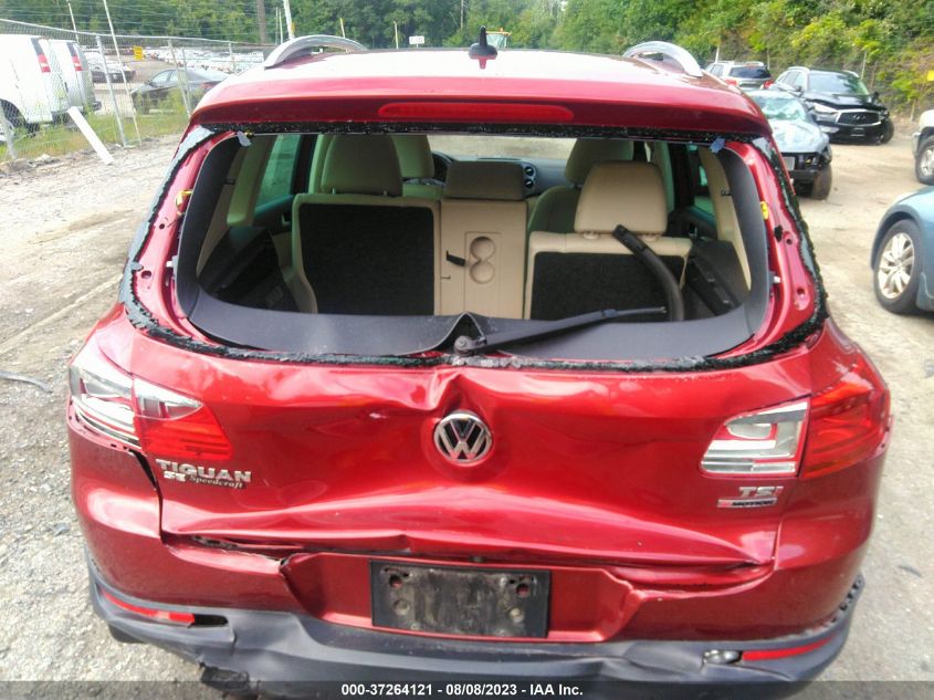 2016 VOLKSWAGEN TIGUAN SE - WVGBV7AX9GW035329