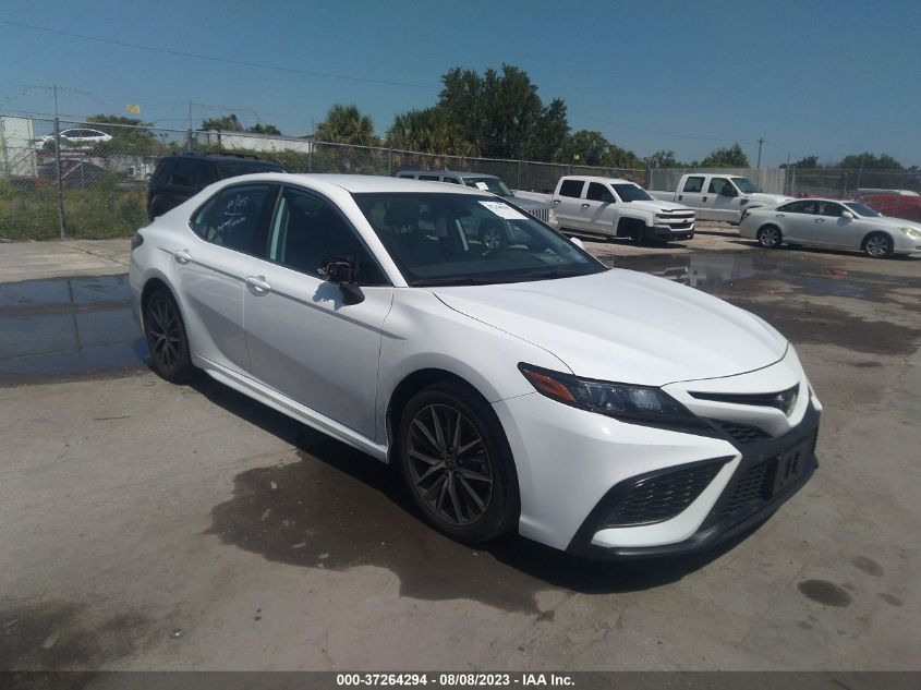2022 TOYOTA CAMRY SE - 4T1G11AKXNU693835