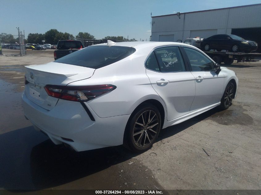2022 TOYOTA CAMRY SE - 4T1G11AKXNU693835