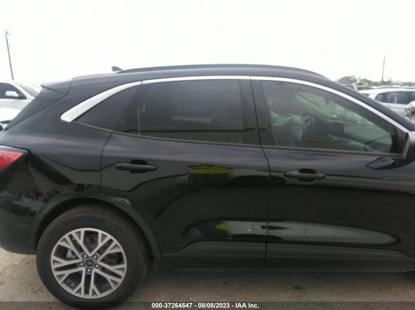 2022 FORD ESCAPE SEL - 1FMCU0H68NUB83525
