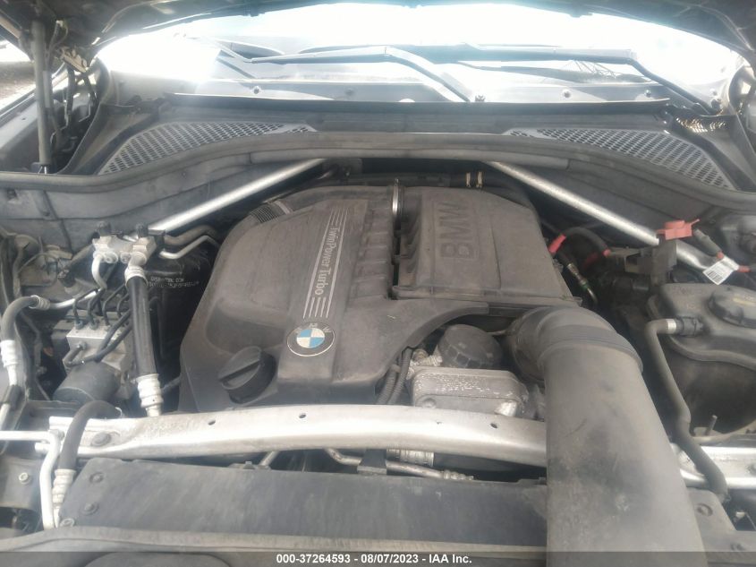 5UXKU2C52F0F95542 2015 BMW X6, photo no. 10