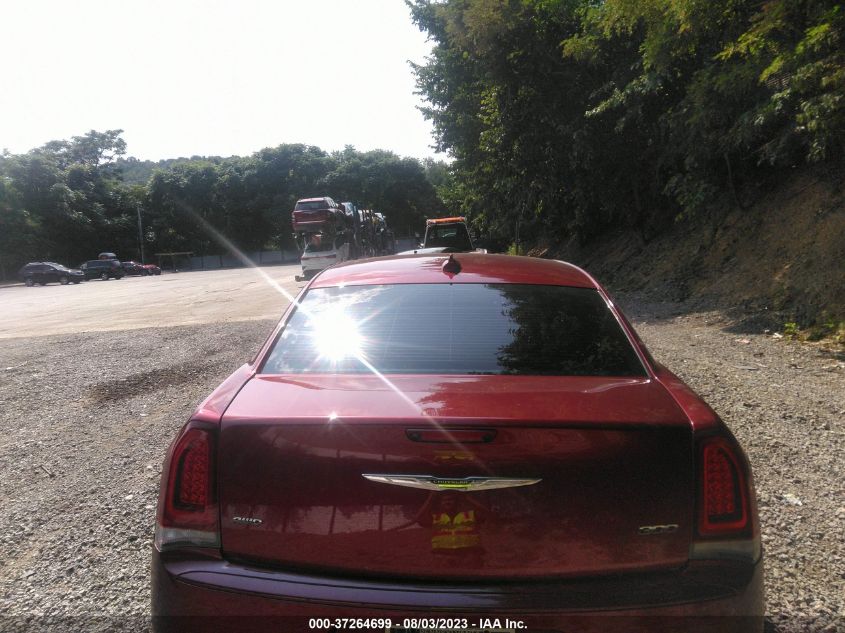 2019 CHRYSLER 300 TOURING - 2C3CCARG4KH623554