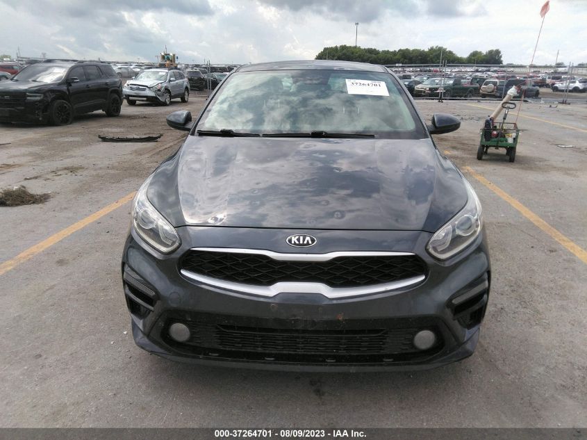 3KPF24AD3KE103453 Kia Forte LXS 12