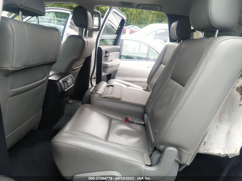2017 TOYOTA SEQUOIA SR5 - 5TDBY5G1XHS153314