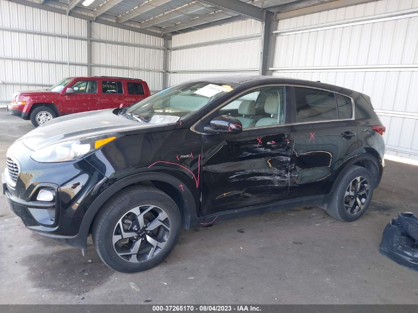 KNDPMCAC9L7795963 Kia Sportage LX 2