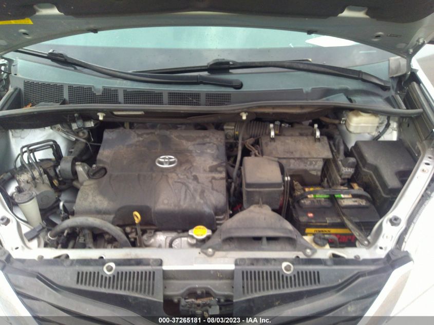 2014 TOYOTA SIENNA LE - 5TDKK3DCXES486295