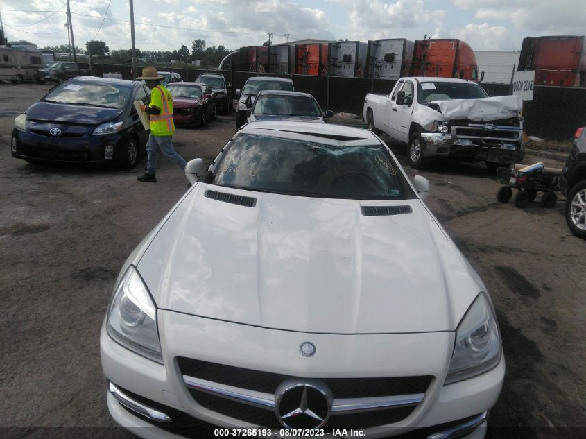 2013 MERCEDES-BENZ SLK-CLASS SLK 250 - WDDPK4HA8DF052790