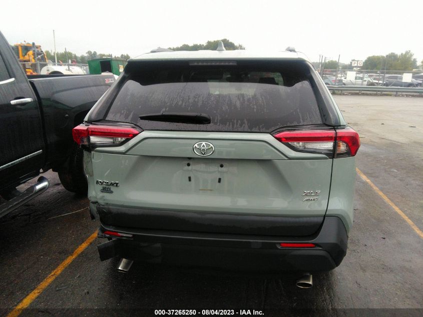 2T3P1RFV1LW109859 Toyota RAV4 XLE 17