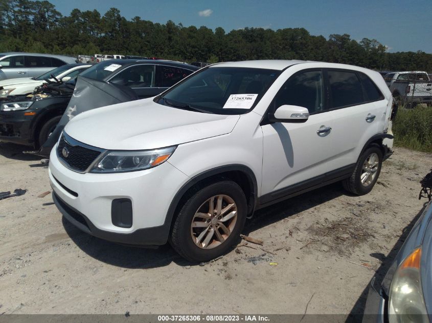 2015 KIA SORENTO LX - 5XYKT3A61FG581533