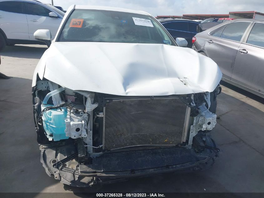 2021 TOYOTA CAMRY LE - 4T1C11AK8MU465281