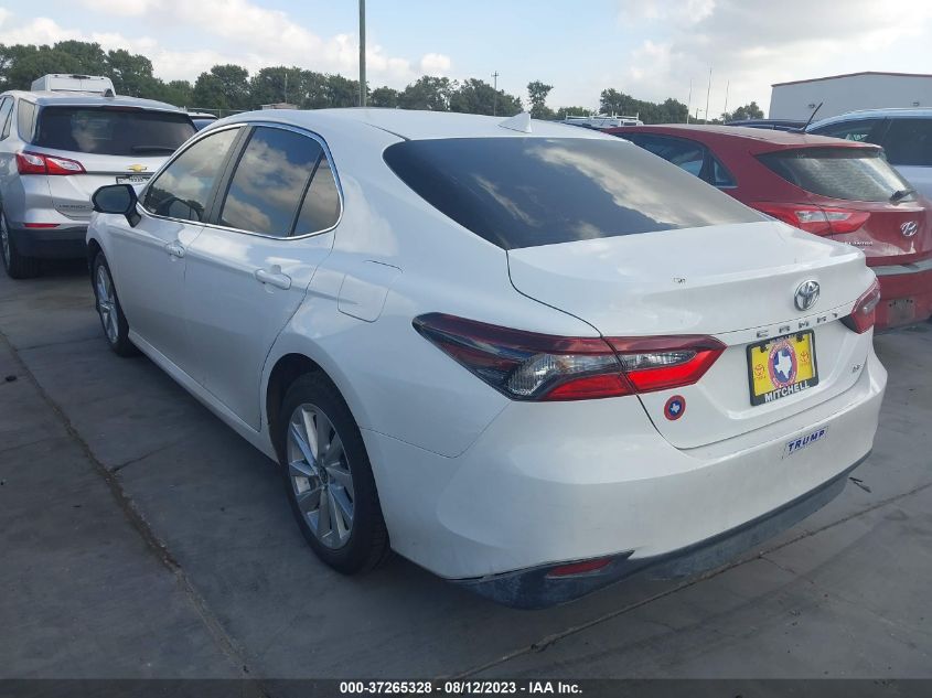 2021 TOYOTA CAMRY LE - 4T1C11AK8MU465281