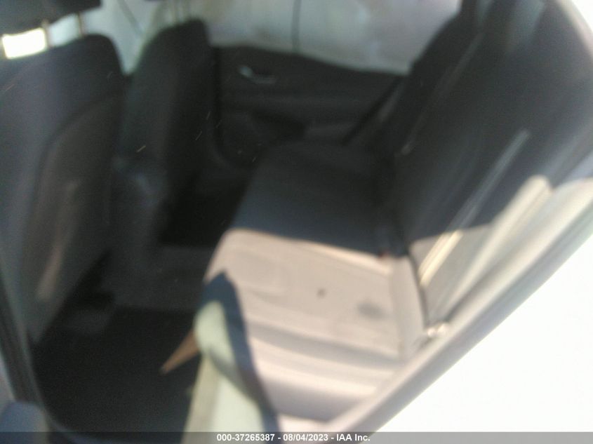 5NPLM4AG2PH094206 Hyundai Elantra SEL 8