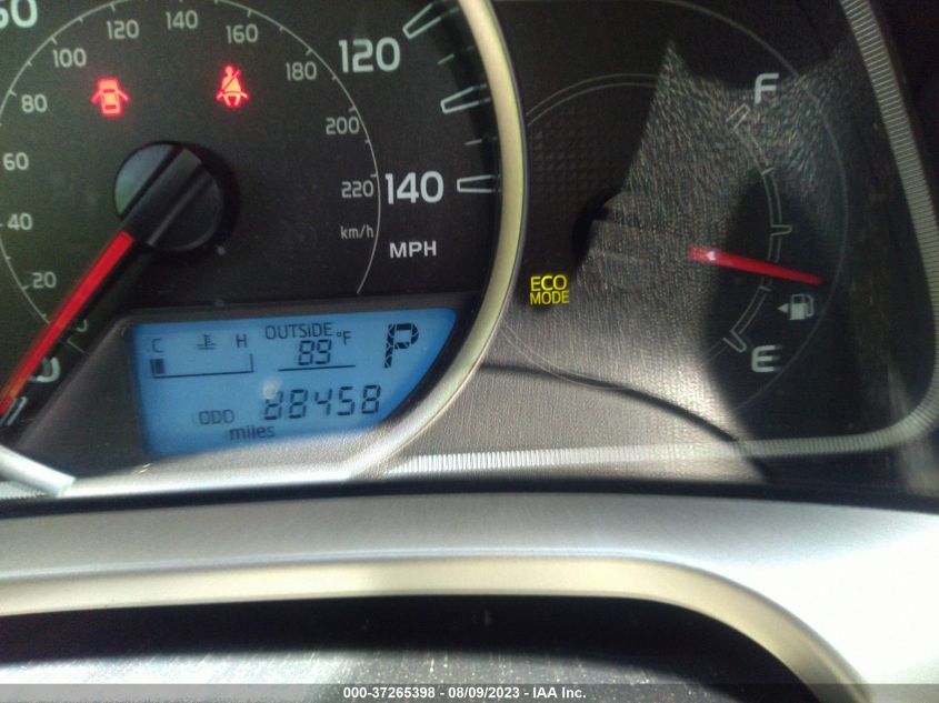 2014 TOYOTA RAV4 LE - JTMZFREV5ED032229