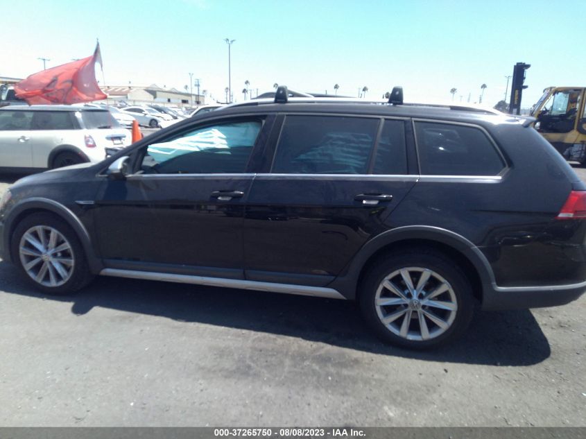 2017 VOLKSWAGEN GOLF ALLTRACK S/SE/SEL 3VWH17AU8HM536226