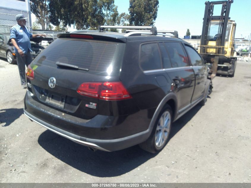 2017 VOLKSWAGEN GOLF ALLTRACK S/SE/SEL 3VWH17AU8HM536226
