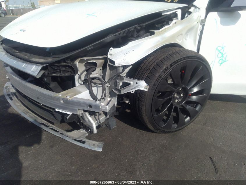 2022 TESLA MODEL Y PERFORMANCE - 7SAYGDEF5NF558151