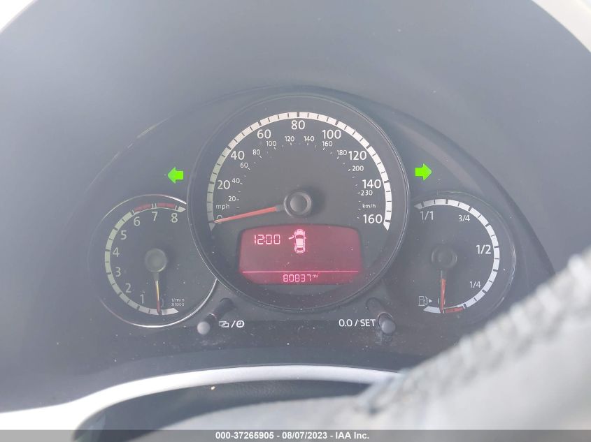 2013 VOLKSWAGEN BEETLE COUPE 2.5L - 3VWJP7AT5DM694167