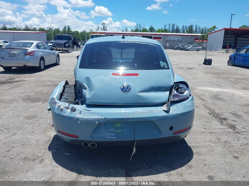 2013 VOLKSWAGEN BEETLE COUPE 2.5L - 3VWJP7AT5DM694167