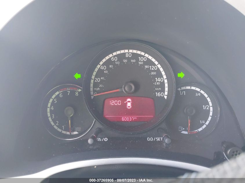 2013 VOLKSWAGEN BEETLE COUPE 2.5L - 3VWJP7AT5DM694167