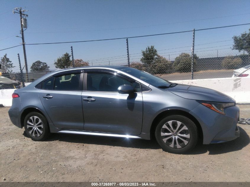 2022 TOYOTA COROLLA HYBRID LE - JTDEAMDE9NJ059758