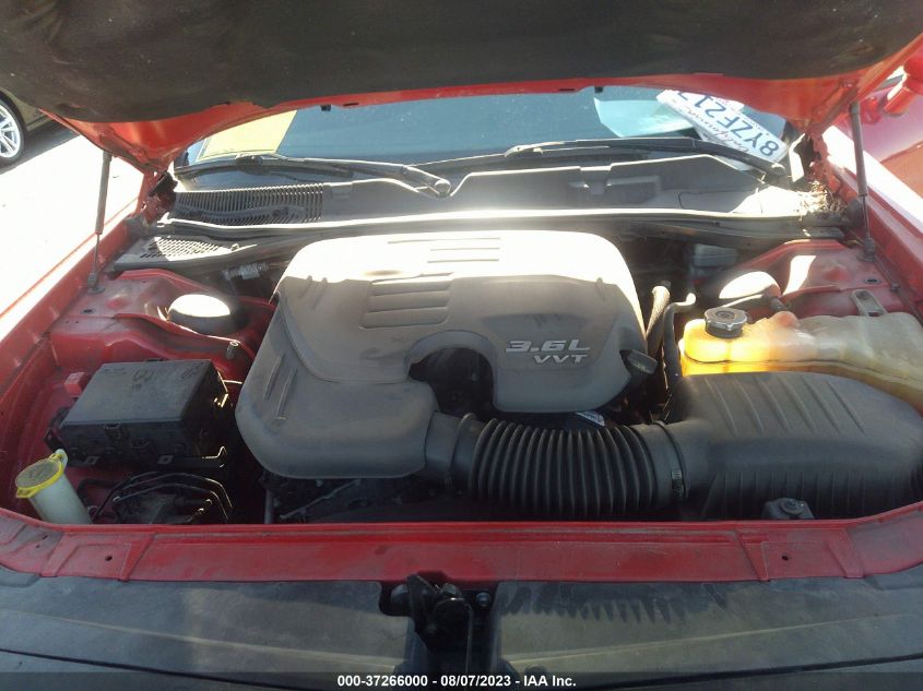 2015 DODGE CHALLENGER SXT - 2C3CDZAG0FH839575