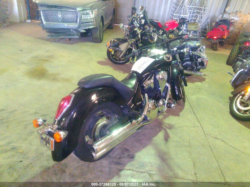2014 HONDA VT1300 CR JH2SC6609EK400135