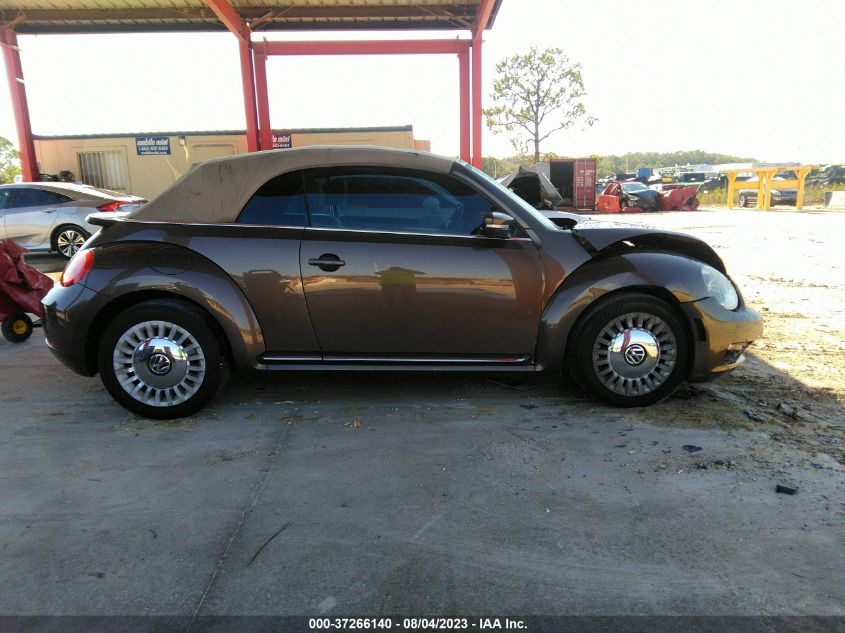 2014 VOLKSWAGEN BEETLE 3VW517AT7EM82132