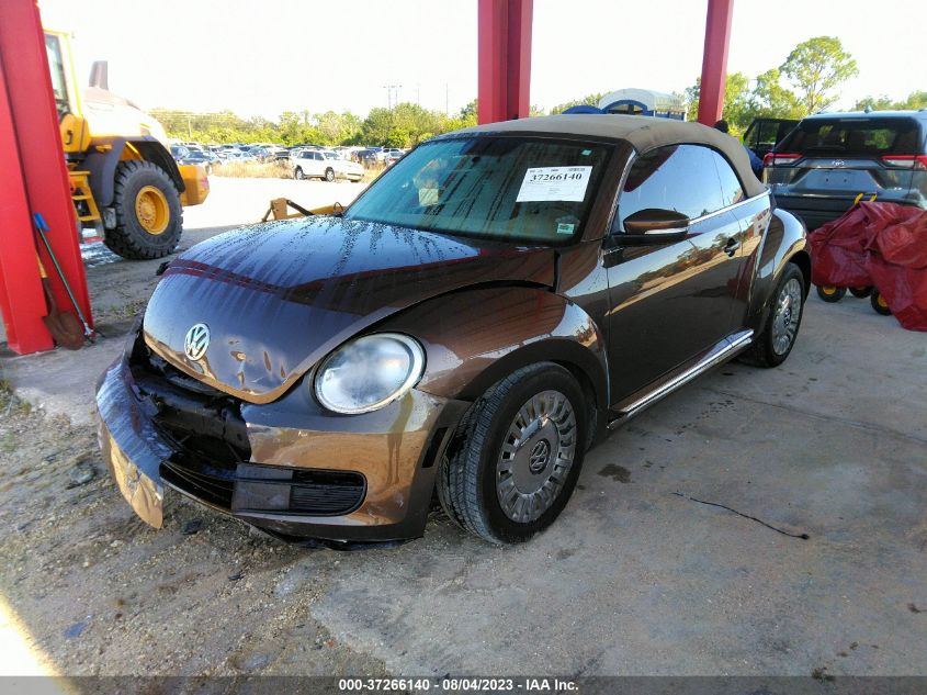 2014 VOLKSWAGEN BEETLE 3VW517AT7EM82132