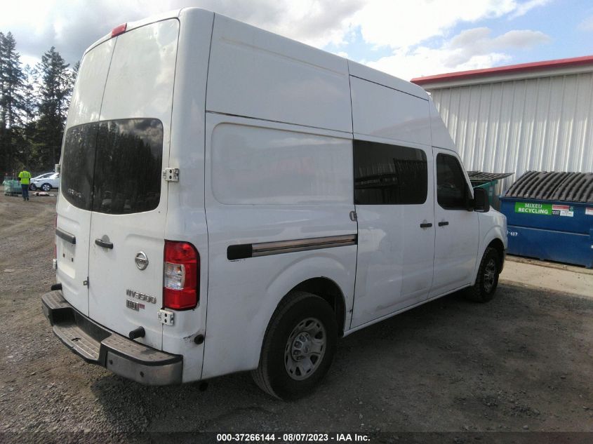 2013 NISSAN NV SV 1N6AF0LY0DN105762