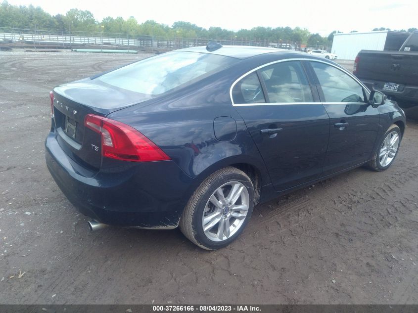 2013 VOLVO S60 T5 - YV1612FS0D2180466