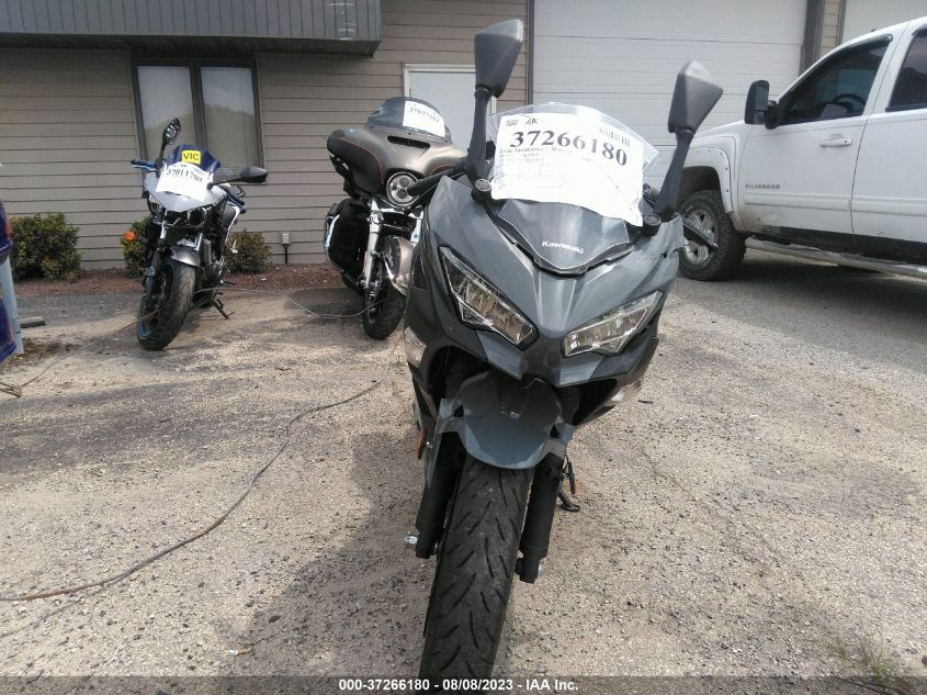2019 KAWASAKI NINJA 400 - JKAEXKD17KDA35624