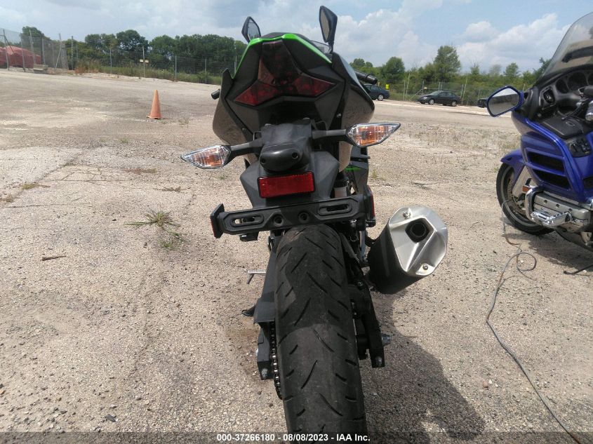 2019 KAWASAKI NINJA 400 - JKAEXKD17KDA35624
