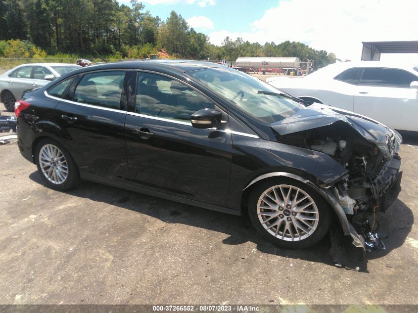 2014 FORD FOCUS TITANIUM - 1FADP3J26EL226702