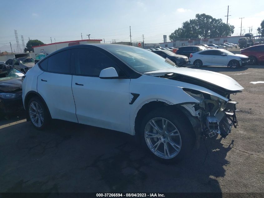 2023 TESLA MODEL Y - 7SAYGDEE5PA126313