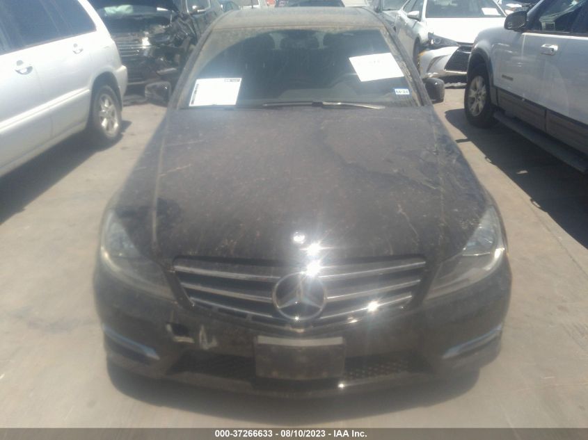 2014 MERCEDES-BENZ C-CLASS C 250 - WDDGF4HB8EA961379