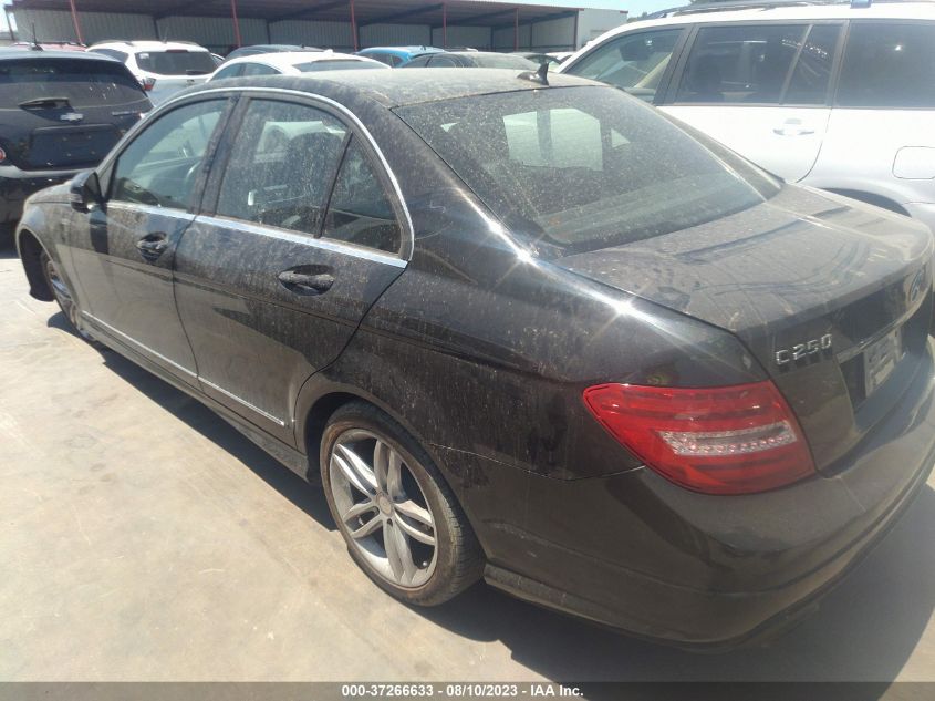 2014 MERCEDES-BENZ C-CLASS C 250 - WDDGF4HB8EA961379