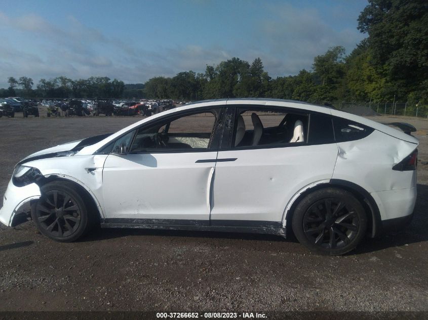 7SAXCBE6XNF332151 Tesla Model X  12