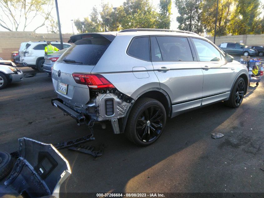 2021 VOLKSWAGEN TIGUAN SE - 3VV3B7AX8MM102453