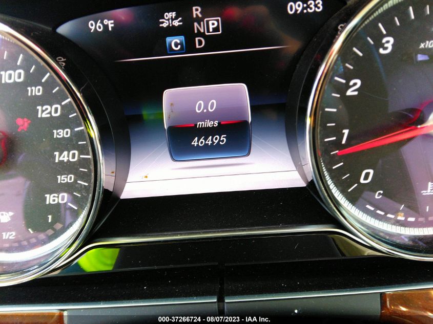 2019 MERCEDES-BENZ E-CLASS E 300 - WDDZF4JB8KA661856