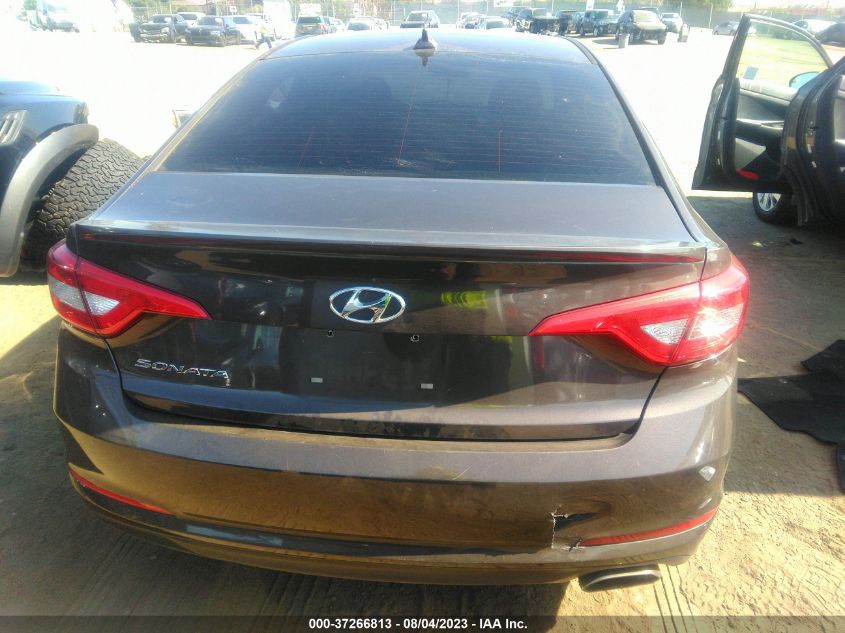 2015 HYUNDAI SONATA 2.4L SE - 5NPE24AF4FH175566