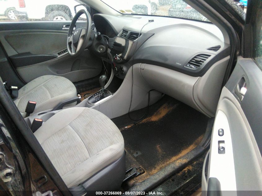 2016 HYUNDAI ACCENT SE - KMHCT4AE1GU976647