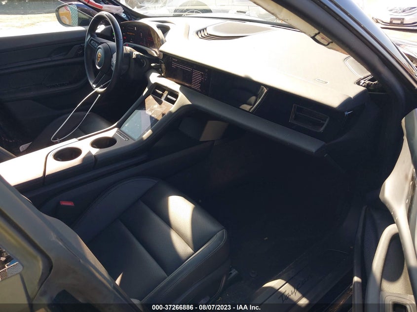 VIN WP0AA2Y14MSA18671 2021 PORSCHE TAYCAN
