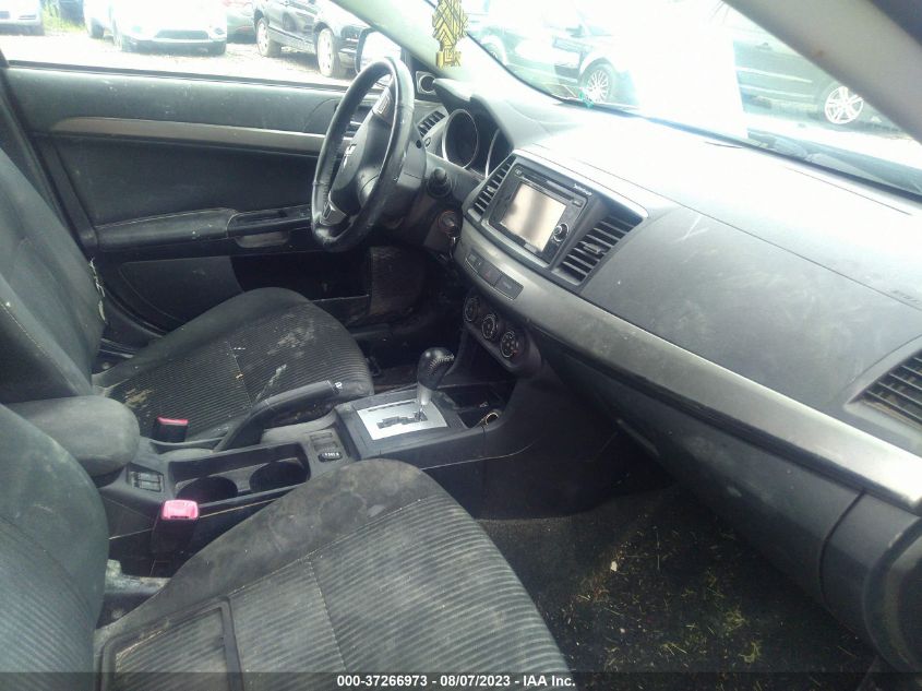 2014 MITSUBISHI LANCER SE - JA32V2FW4EU000583