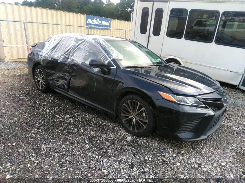 2020 TOYOTA CAMRY SE - 4T1G11AK3LU906640