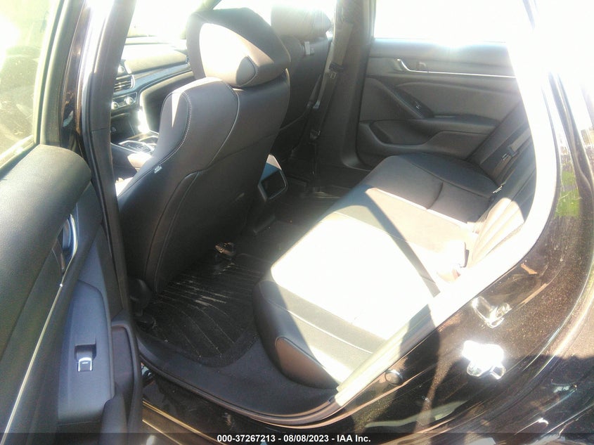 VIN 1HGCV3F29NA011915 2022 HONDA ACCORD HYBRID SPORT