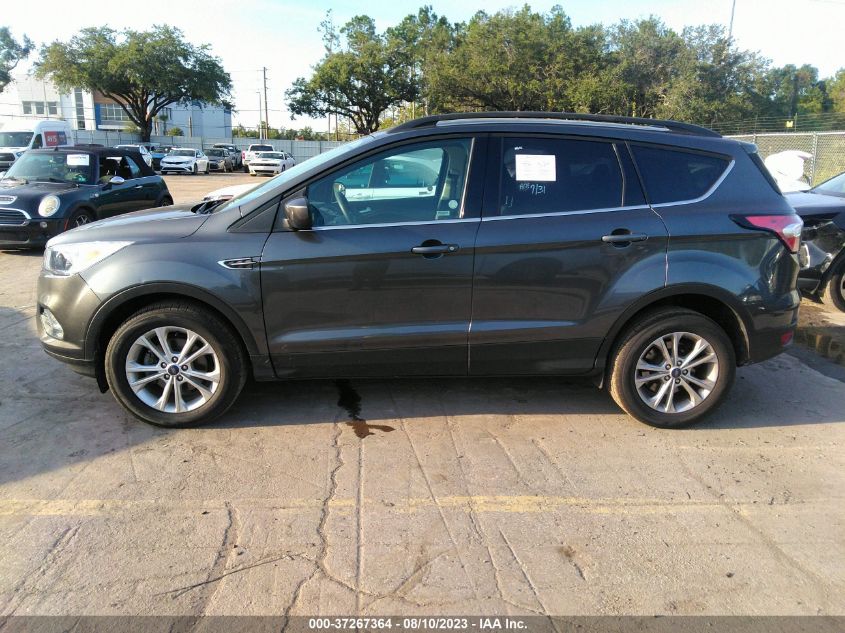 2018 FORD ESCAPE SE - 1FMCU0GD1JUD17009