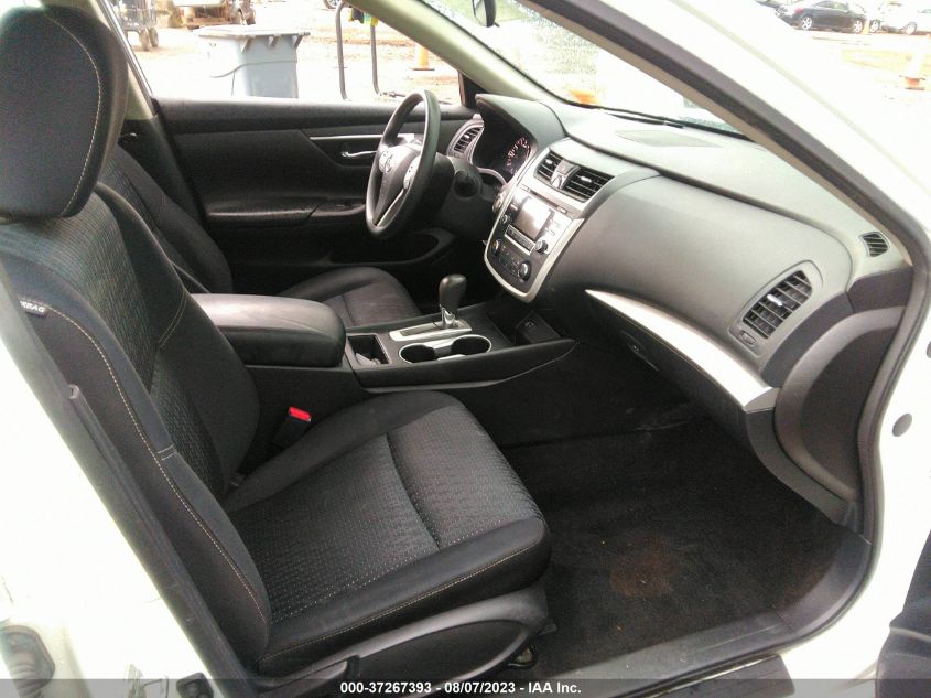 2016 NISSAN ALTIMA 2.5 - 1N4AL3AP0GC158135