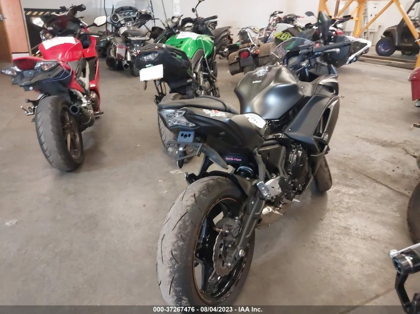 VIN ML5EXER1XPDA90042 2023 KAWASAKI EX650 R