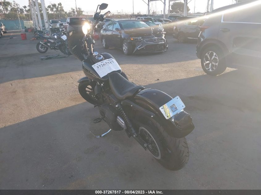 2000 HARLEY-DAVIDSON FXDX 1HD1GJV32YY318559